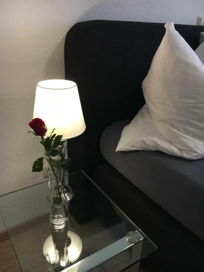 Ferienwohnung In Erfurt Mit Kleinem Balkon, 2 Schlafzimmer Esterno foto