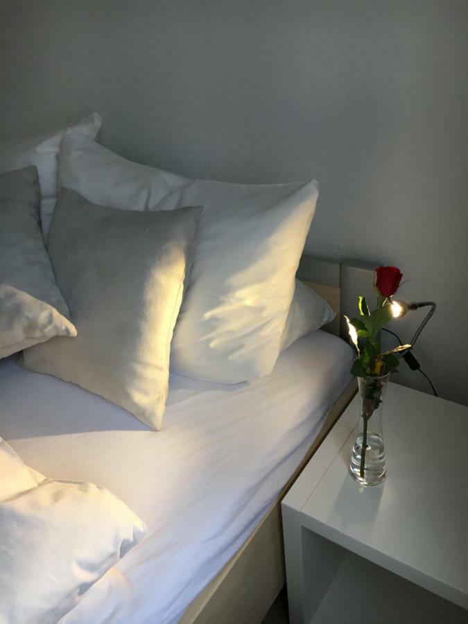 Ferienwohnung In Erfurt Mit Kleinem Balkon, 2 Schlafzimmer Esterno foto