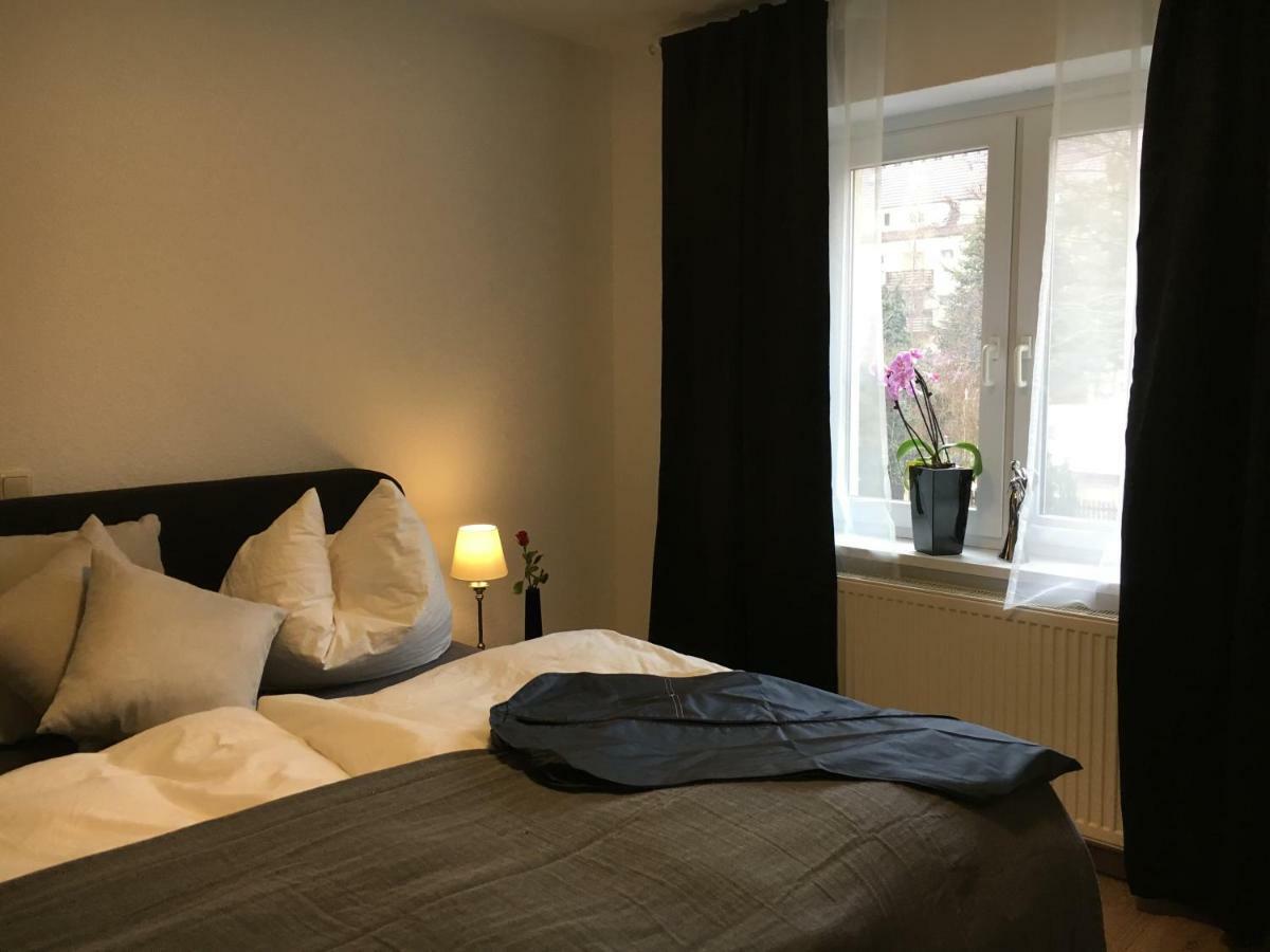 Ferienwohnung In Erfurt Mit Kleinem Balkon, 2 Schlafzimmer Esterno foto